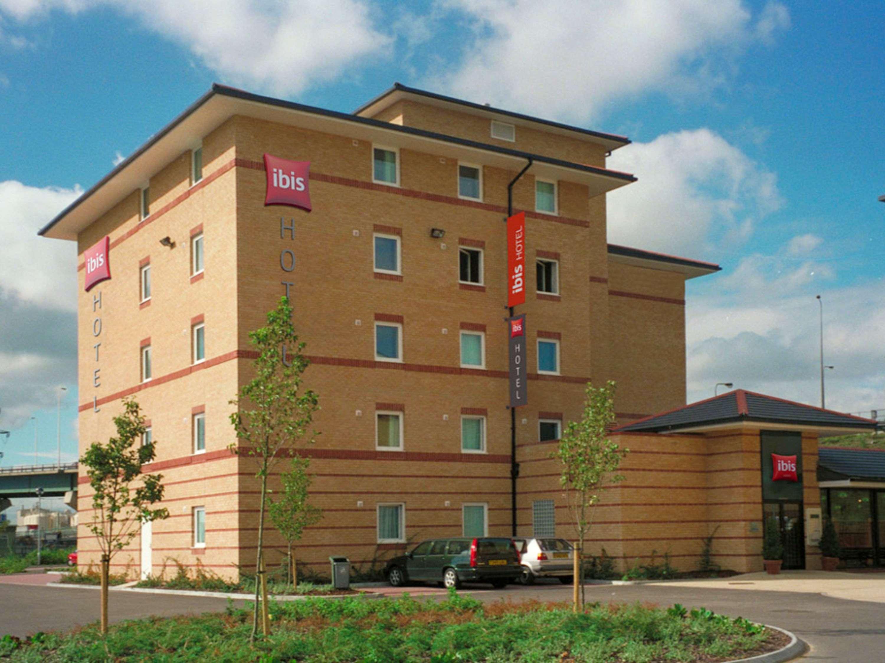 Ibis London Thurrock M25 Grays Exterior foto